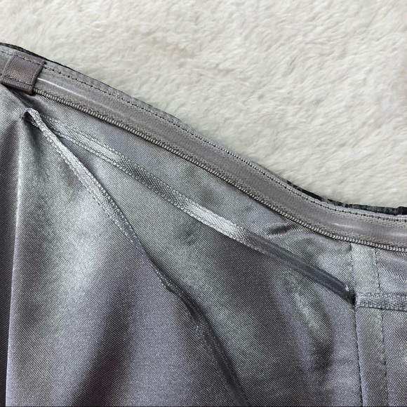 Guess Ruffled Strapless Grey Party Dress Size 7 - Picture 6 of 10